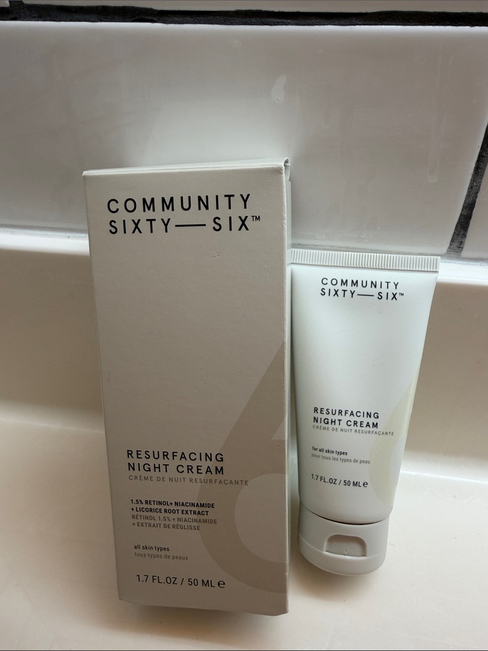 else Community 66 NIB Resurfacing Night Cream 1.7 Oz.